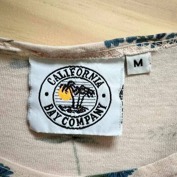 California Bay Company Vintage Floral Print Wildflower Cotton Tee Cream, Medium - Picture 3 of 11